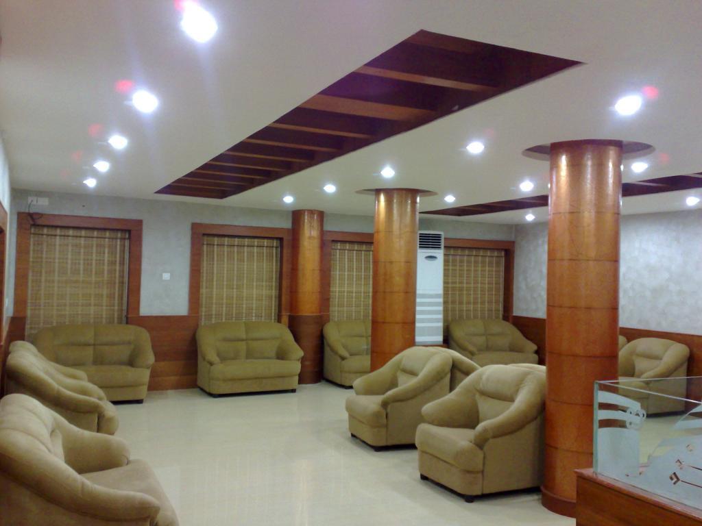 Kpm Regency Hotel Palakkad Quarto foto